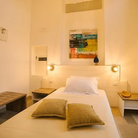 Dimore Annunziata 3* Aradeo